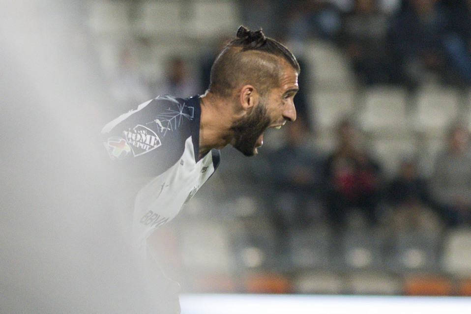 Nico Sánchez: Capitán de Rayados, lleva 6 goles pese a que es defensa central.