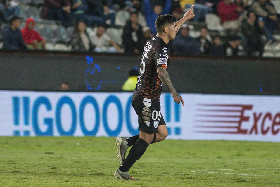 Víctor Guzmán: El mejor jugador de Pachuca en los últimos años; pasan las temporadas y los goles y calidad del Pocho van en aumento