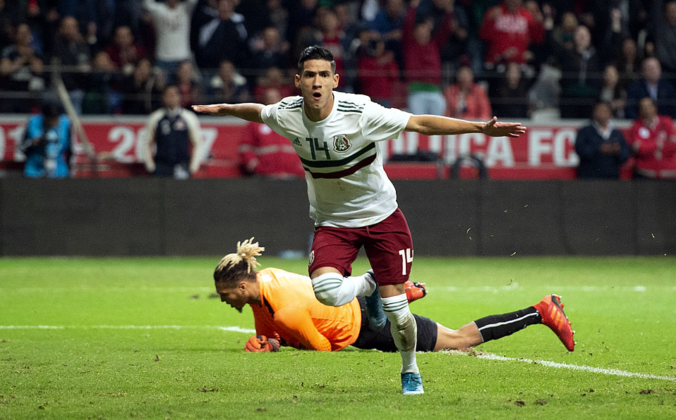 Antuna celebra el gol del triunfo. (Foto: Imago7)
