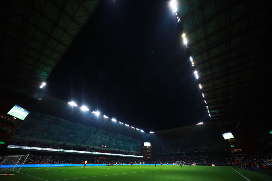 El Nemesio Diez tuvo un momento tenso. (Foto: Imago 7)