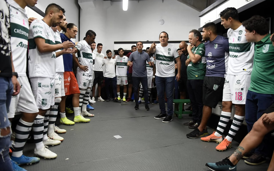 El Cuau dio palabras de aliento a los jugadores de Zacatepec. (Foto: Imago7)