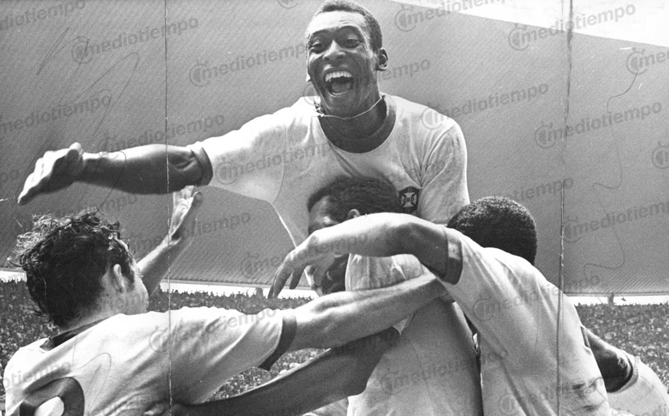 Comenzamos con O Rei, Pelé, Campeón del Mundo en México 1970. (Mediotiempo)