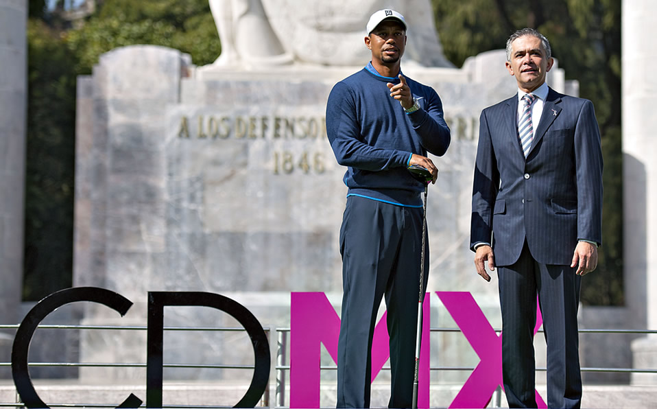 Ganador de 15 Majors, Tiger Woods deleitó en 2018 participando del World Golf Championship en México. (Mexsport)