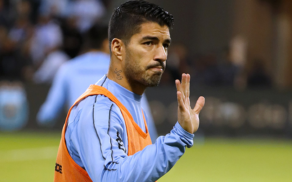 Luis Suárez en la fecha FIFA con Uruguay. (AFP)