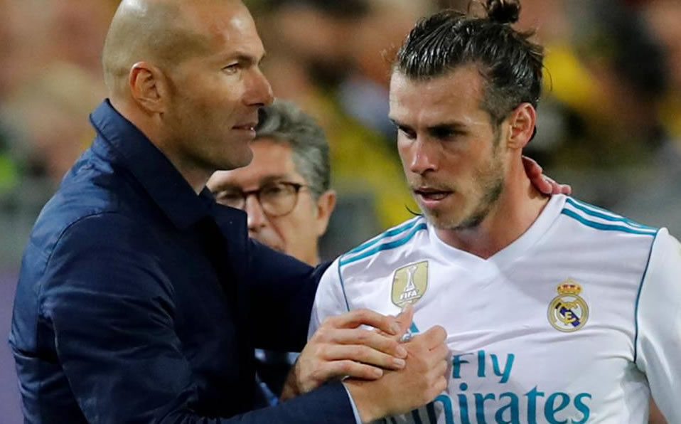 Zidane evita tocar el tema de la bandera de Gales y Bale. (AFP)