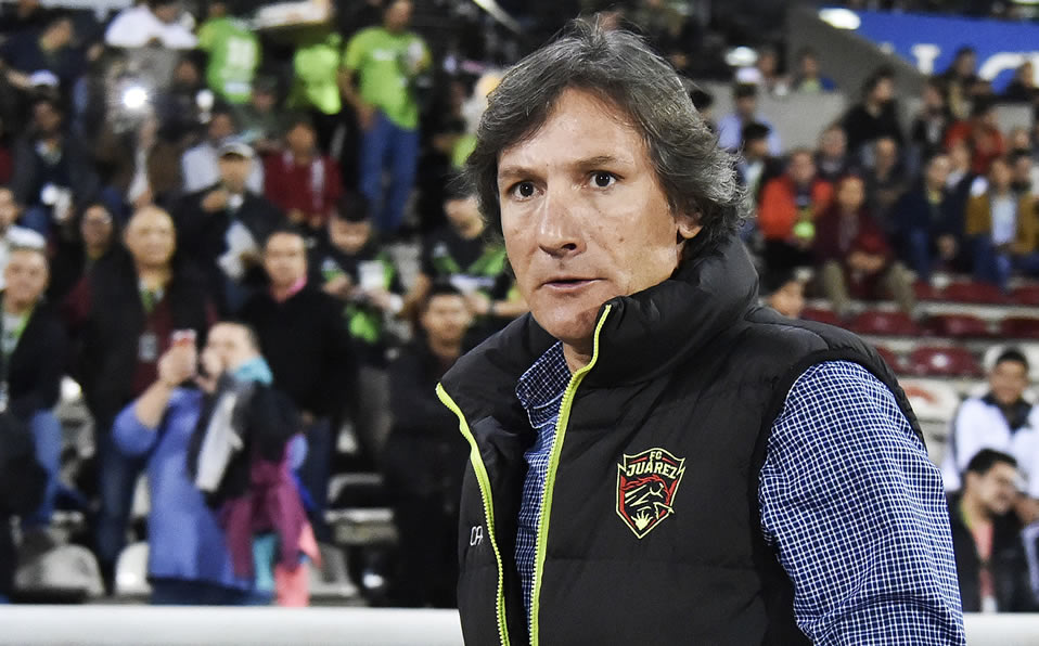 Gabriel Caballero tiene la confianza de la directiva de Bravos. Foto: Imago7