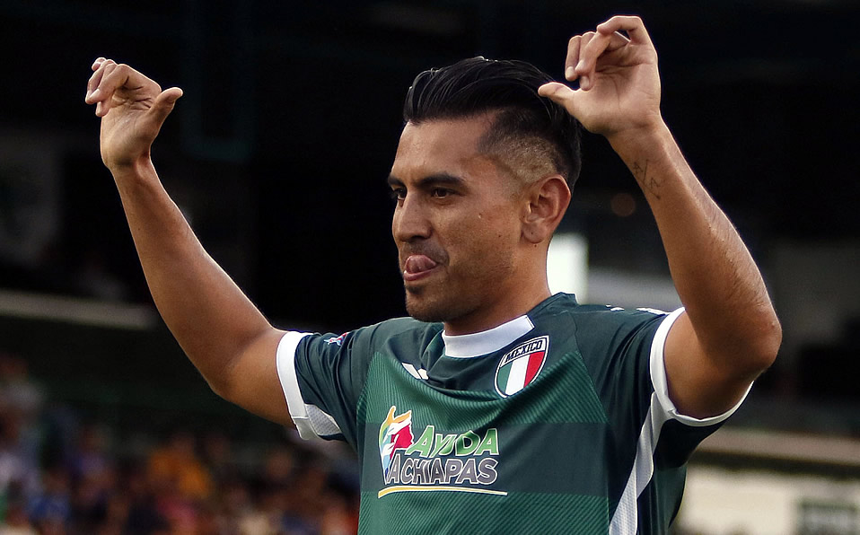 El Venado Medina se llevó un premio de 200 mil dólares. (Mexsport)