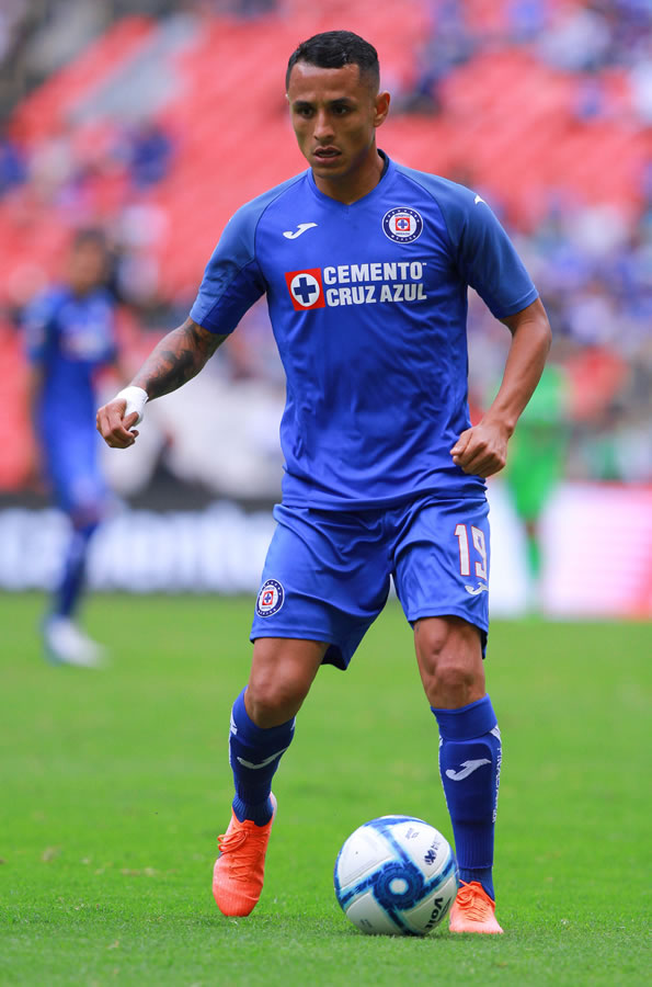 Yoshimar Yotún 5 (Cruz Azul)