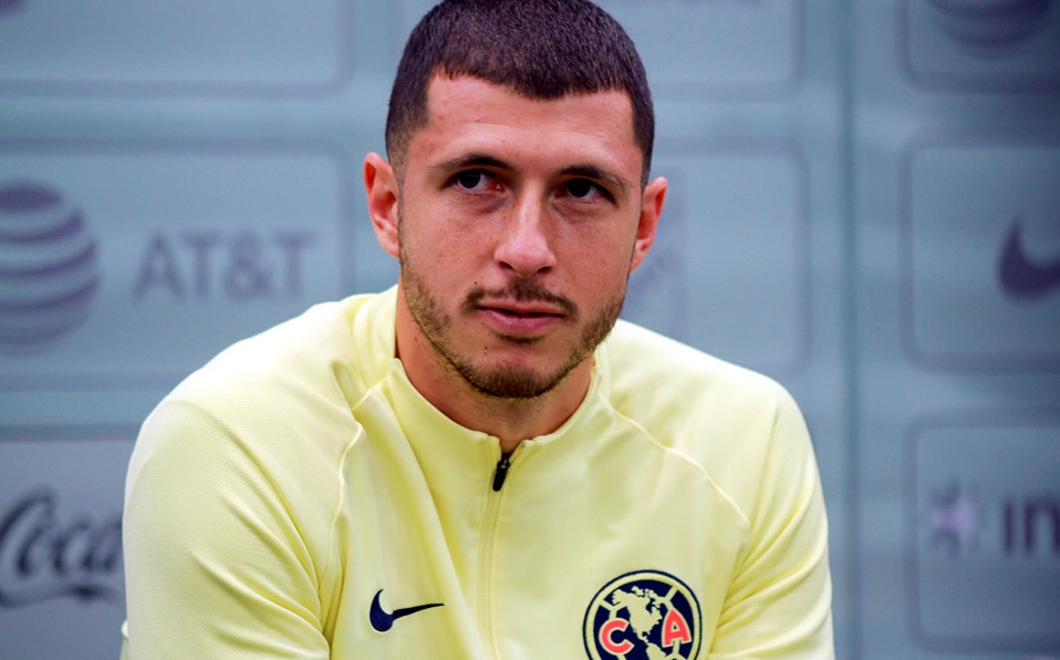 Guido Rodríguez: No ha renovado con América y podría negociar libremente en breve en Europa, específicamente con el Betis.