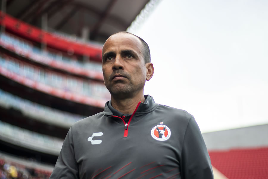 Pareja tuvo que salir del conjunto fronterizo. (Foto: Imago 7)