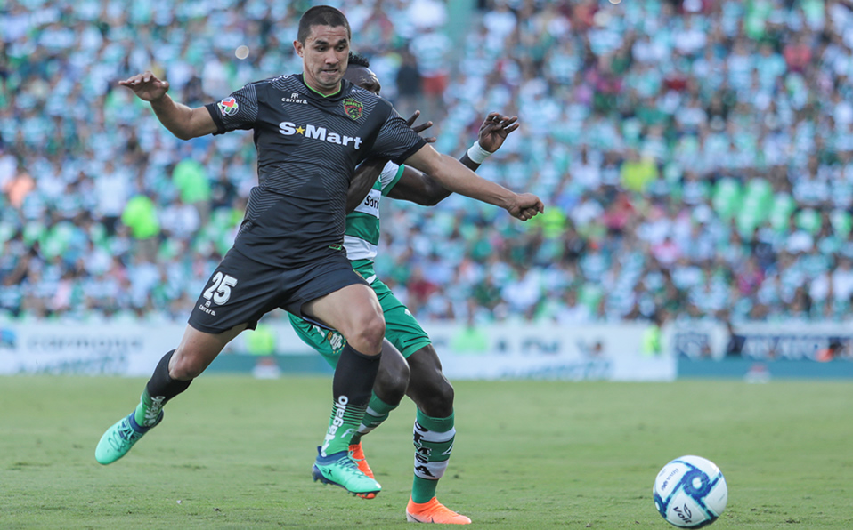 Víctor Velázquez 131 (FC Juárez). (imago7)