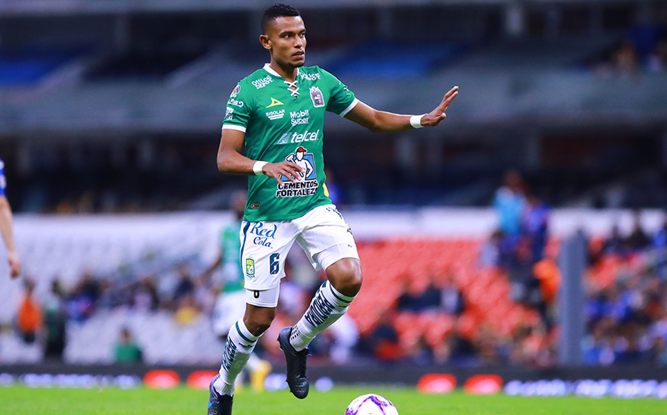 William Tesillo 129 (León). (imago7)