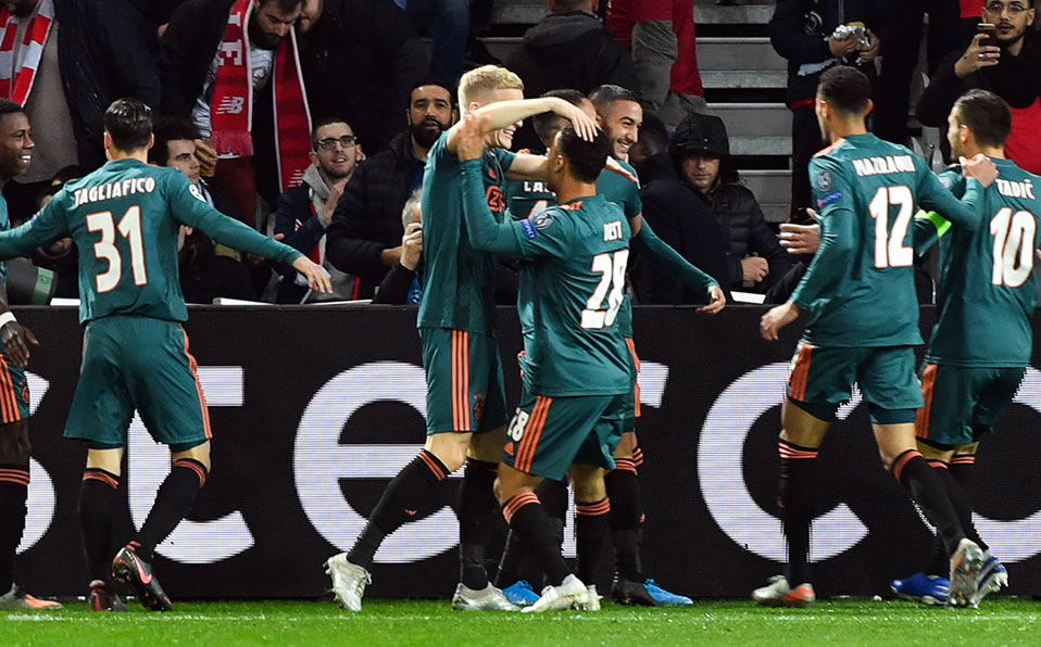 La celebración del gol. (AFP)