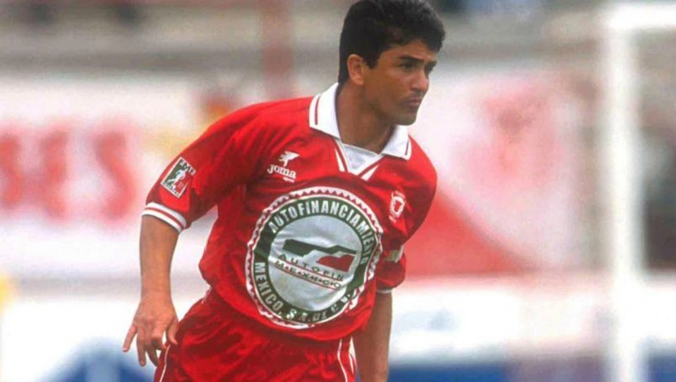 Bebeto | Toros Neza | El campeón mundial no pudo consolidarse con los Toros, por eso se fu al Botafogo en 1999.