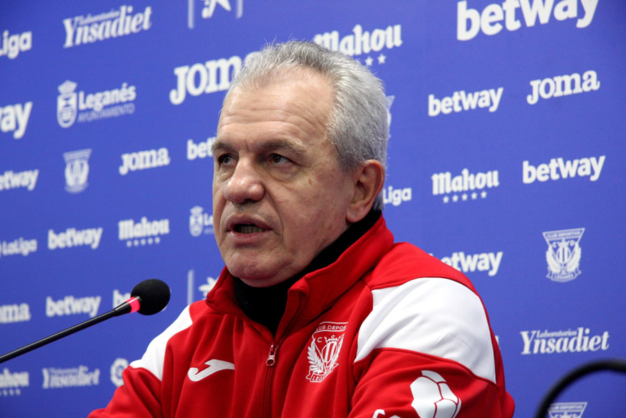 Javier Aguirre conoce a Chicharito desde pequeño. (Foto: EFE)