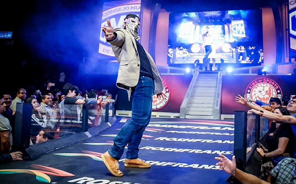 Bandido llega al CMLL y advierte que irá por las 'cabezas grandes' (@CMLL_OFICIAL)