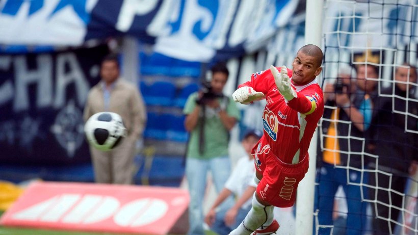 Miguel Calero es uno de los futbolistas colombianos que llegaron a México para ser leyenda.