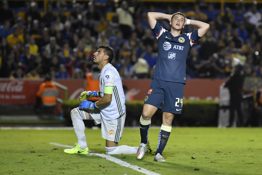 Tigres y América dieron un buen espectáculo en la cancha del Volcán, aunque los de Coapa apelaron a su contundencia para sacar el triunfo. FOTO: Imago