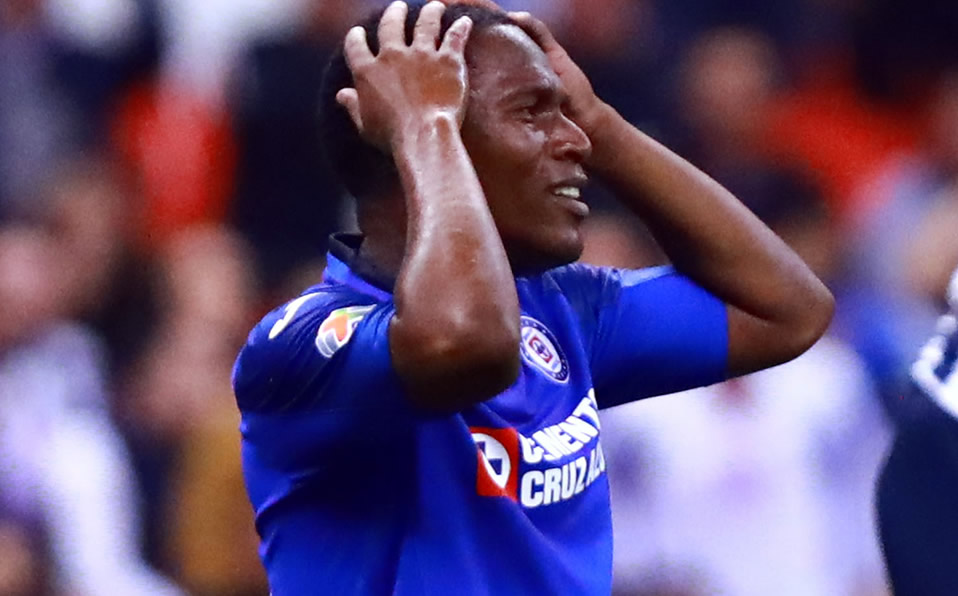 Bryan Angulo (Ecuador-Cruz Azul) entró en nueve juegos, sumando 193 minutos. (Imago7)