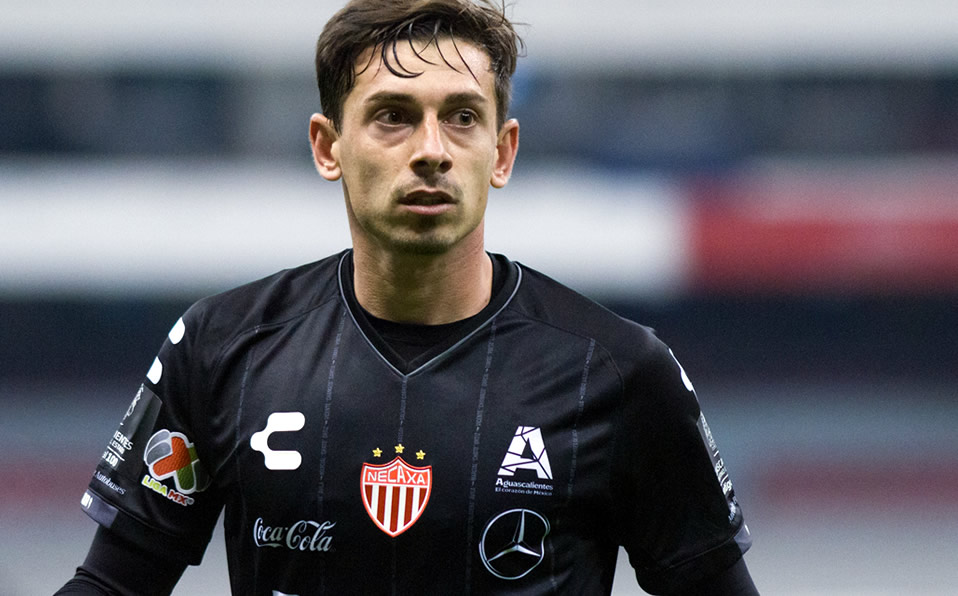 Rodrigo Contreras (Argentina-Necaxa) sumó apenas 72 minutos en seis juegos. (Imago7)