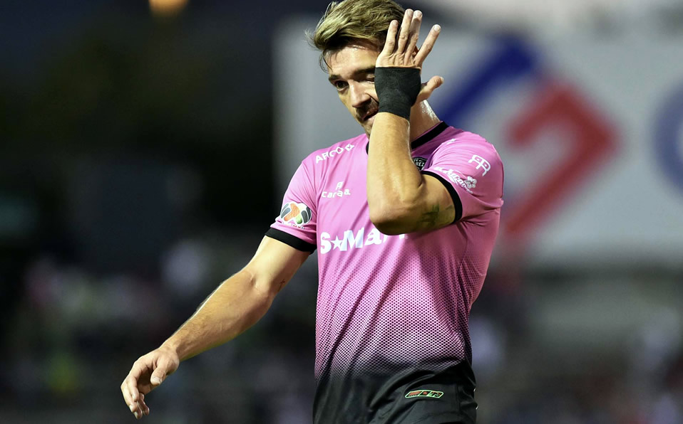 Leandro Carrijo (Brasil-FC Juárez) registró apenas 123 minutos en cinco juegos. (Imago7)