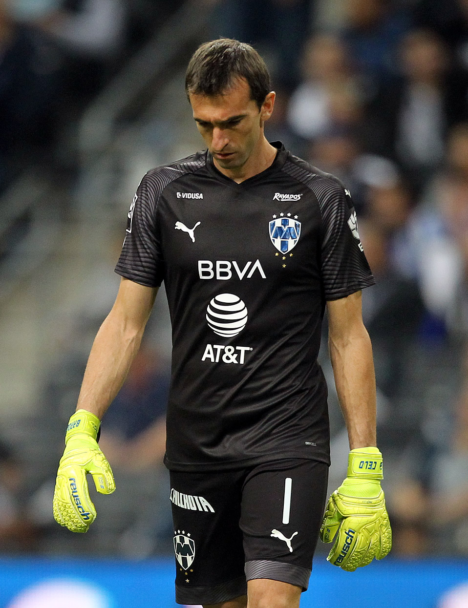 Barovero no ocultó su molestia tras el error que cometió en el gol de Necaxa. (Foto: Imago7)