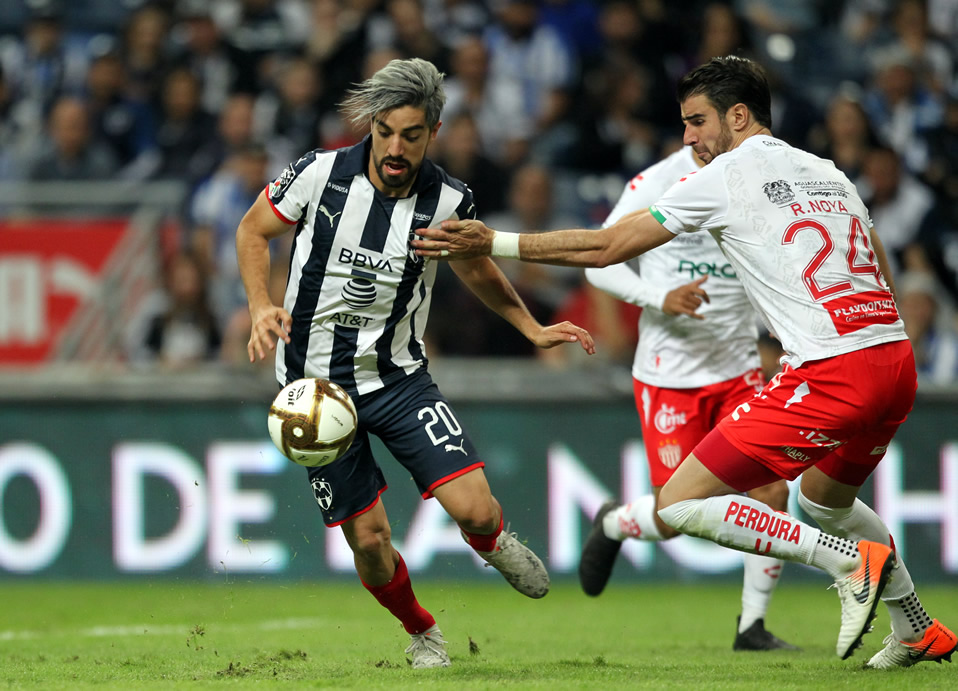 Pizarro fue titular pero se le negó el gol. (Foto: Imago7)