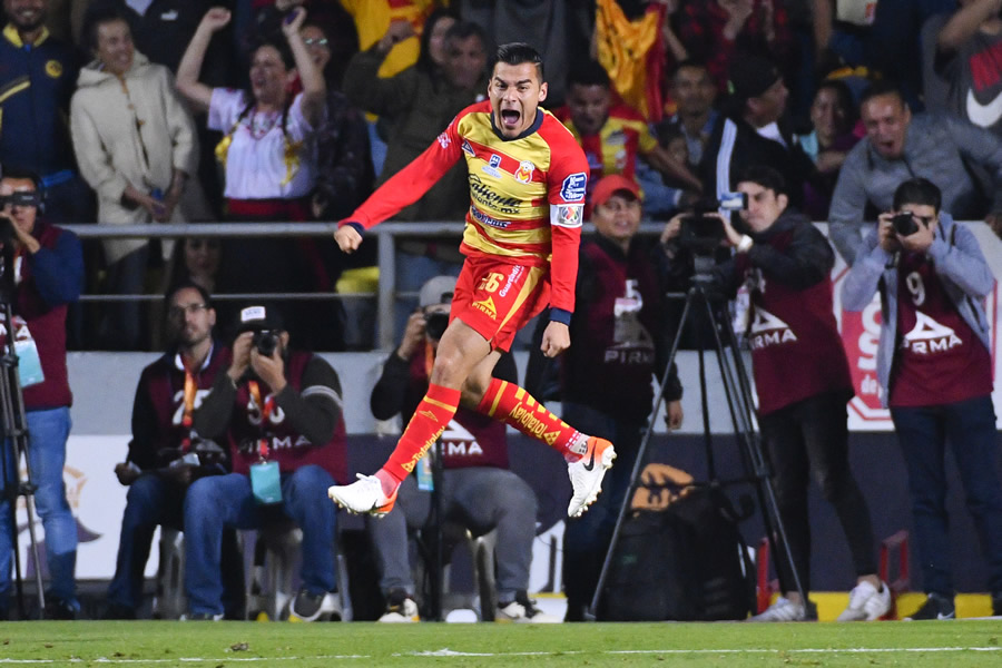 Aldo Rocha marcó un gol tras un pique de 70 metros. (Foto: Imago 7)