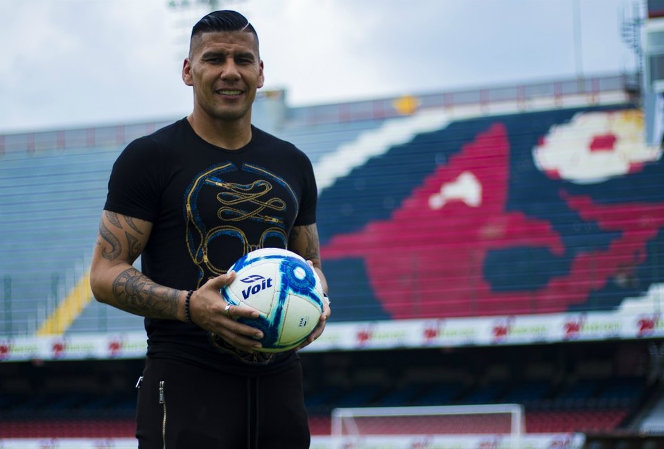 Carlos Salcido | Terminó su carrera con los Escualos