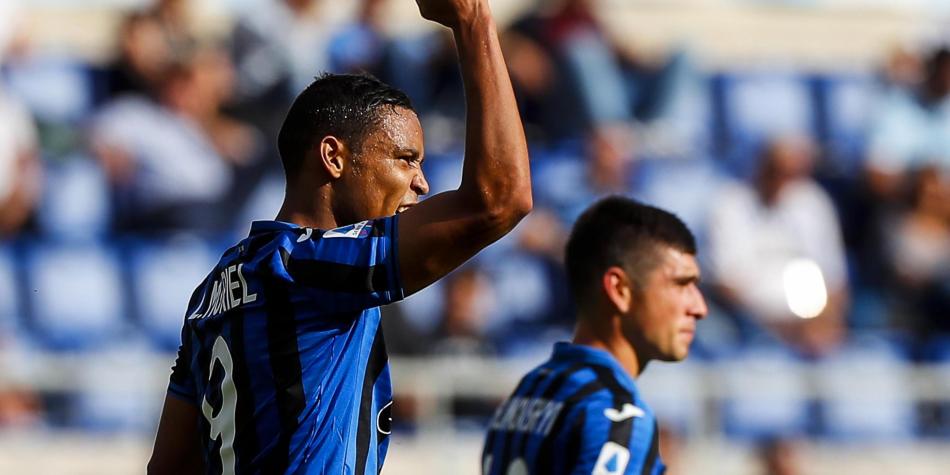 Luis Muriel festejando una anotación con el Atalanta de la Serie A.