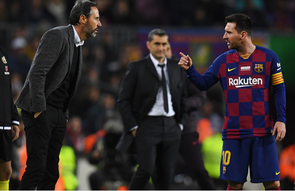 Vicente Moreno se enfrasco con el astro argentino luego de una falta y después en conferencia de prensa le tiró varios dardos al 10 del Barça (FOTO: T