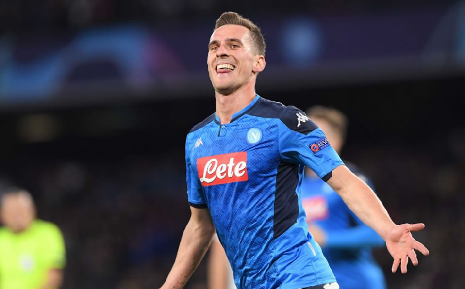 Arkadiusz Milik suplió al mexicano y respondió con tres goles. (Napoli)