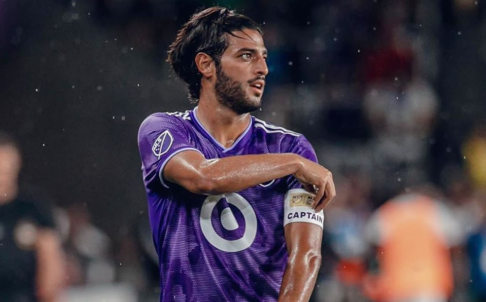 La tercera es la vencida. (Carlos Vela)