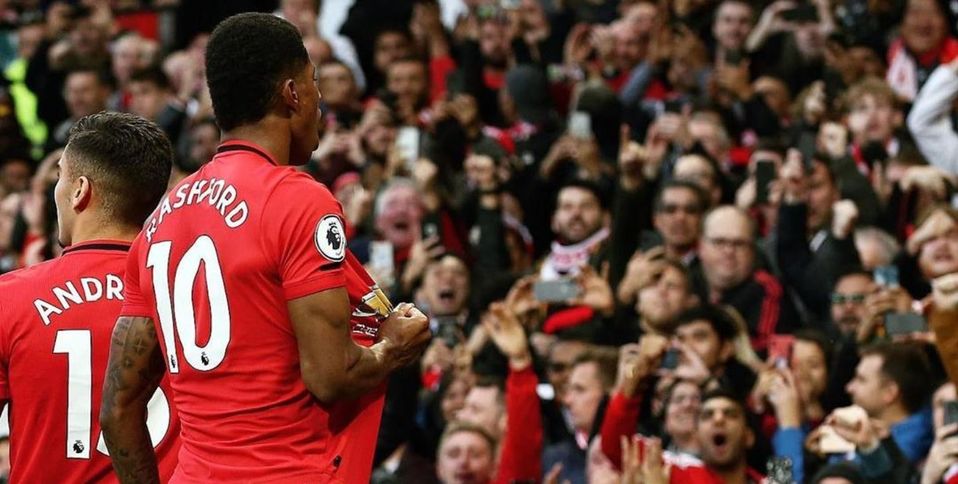 Manchester United es uno de los equipos favoritos a ganar el título.