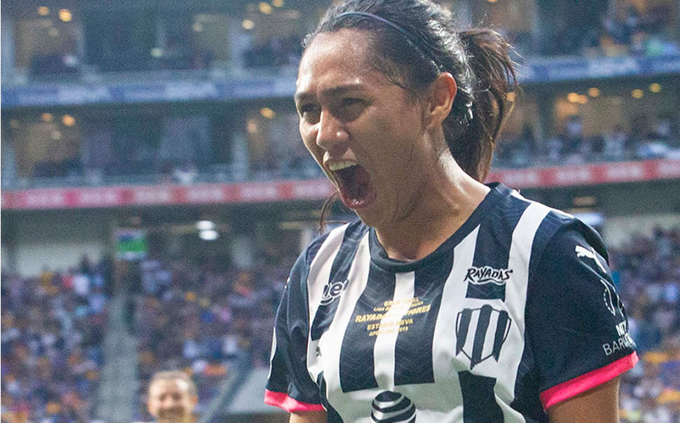Las molestias no se han hecho esperar en el interior del cuadro regio femenil. (Rayadas)