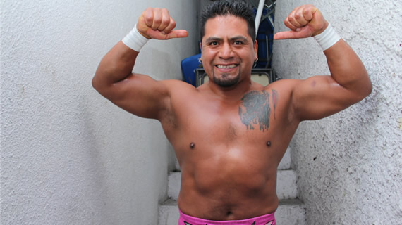 Dr. Cerebro fue rapado por Francois Montañez en Naucalán el 31 de enero.