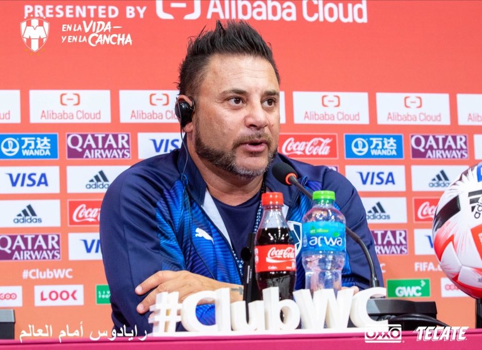 Antonio Mohamed en conferencia de prensa previo al debut en el Mundial de Clubes. (Twitter: @Rayados)