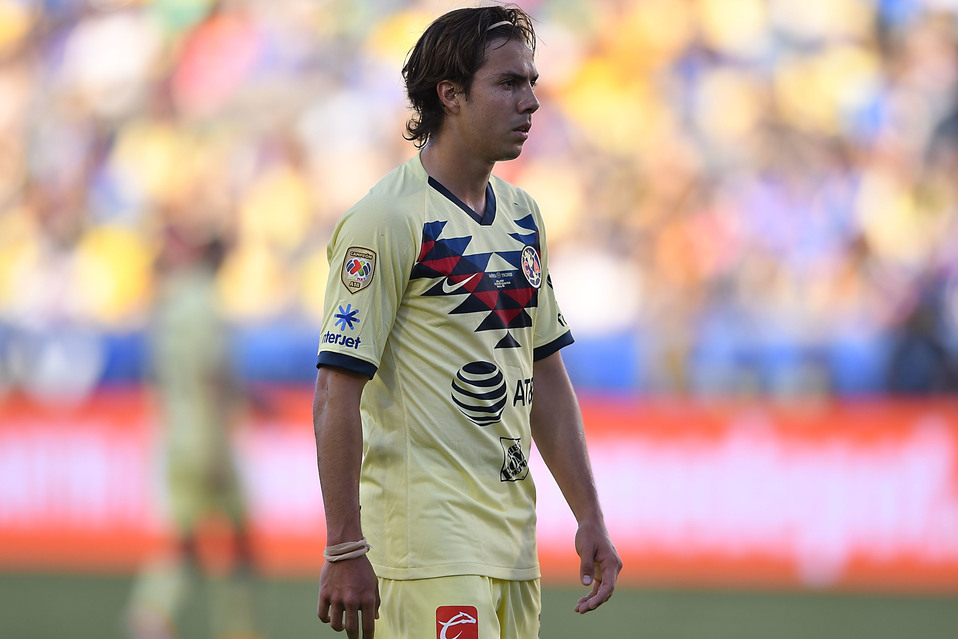 Sebastián Córdova en partido con América. (Imago7)