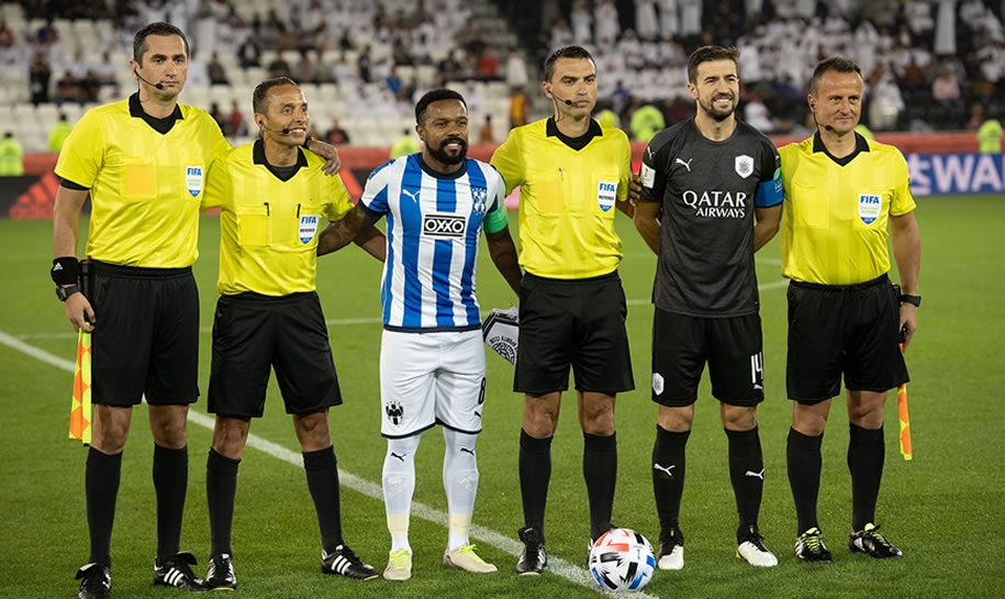 Dorlan Pabón en foto de capitanes. (Mexsport)
