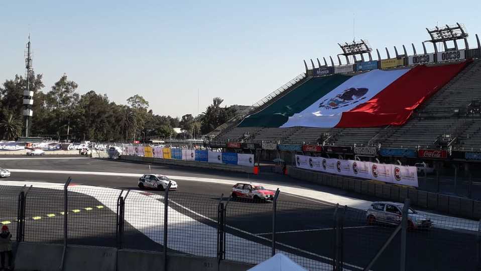 El Foro Sol se llenó de velocidad
