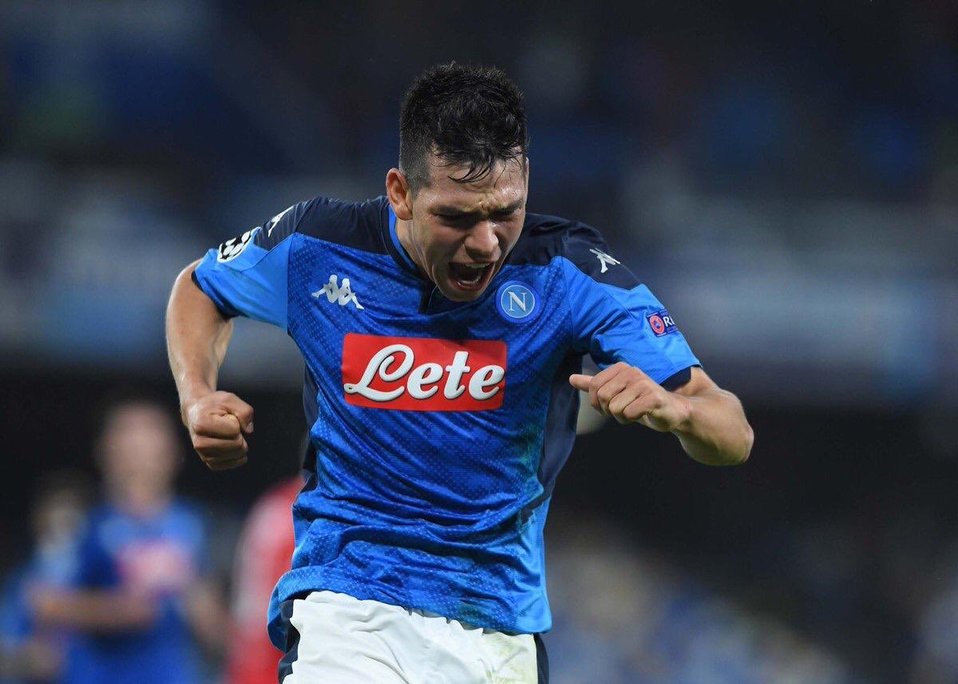 Hirving Lozano con el Napoli. (Twitter: @sscnapoliES)