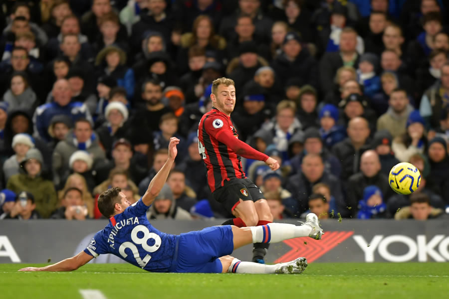 Ryan Fraser, la figura del Bournemouth, queda libra este invierno y ha sido tentado por varios clubes británicos, pero el Bournemouth desea retenerlo.