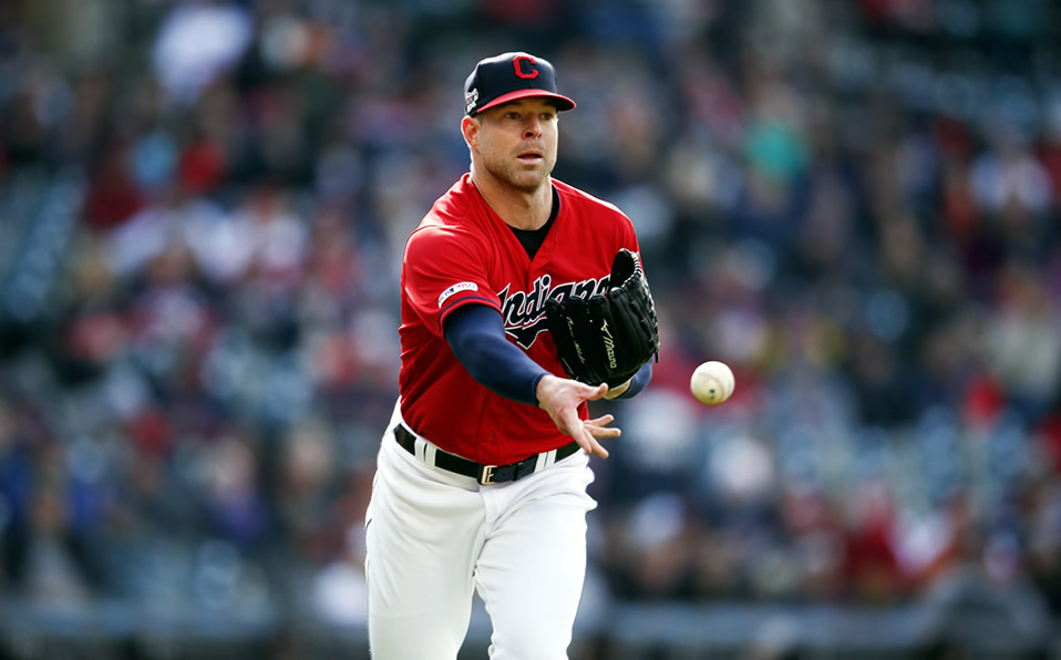 Kluber había lanzado con los Indians desde su debut en 2011, un total de nueve temporadas. (Foto: @BleacherReport)