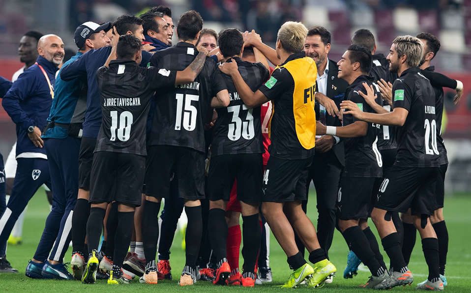 El Club Monterrey celebrando su Tercer Lugar. (Mexsport)