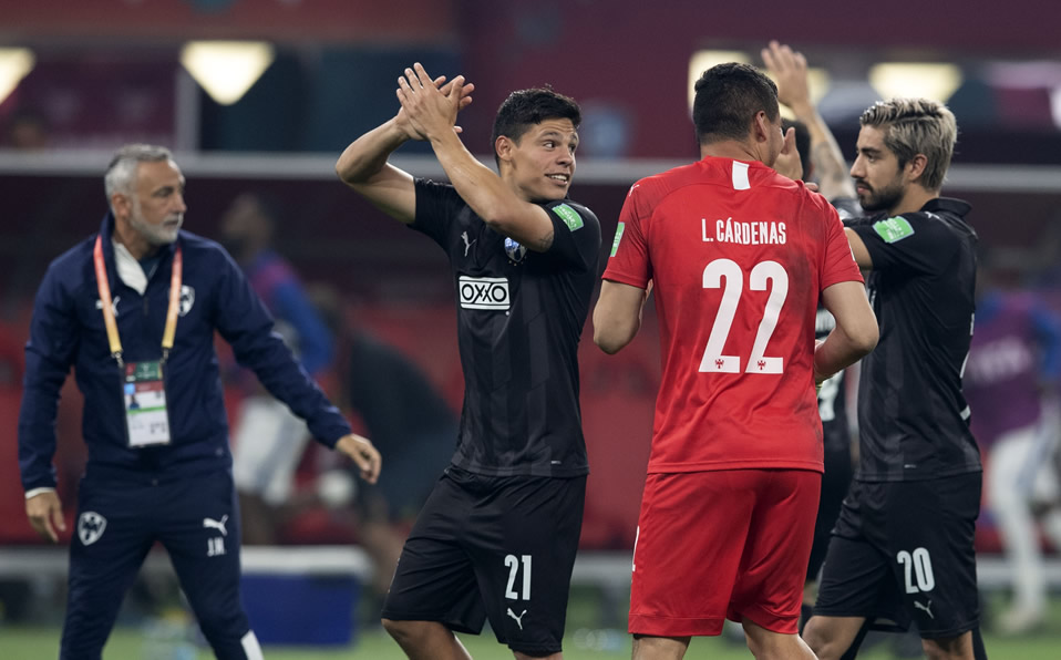 Jugadores de Rayados festejando el triunfo de Tercer Lugar. (Mexsport)