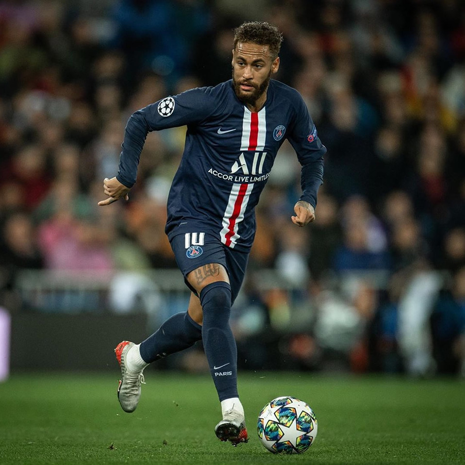 Entre lesiones, apatía y su novela "catalana", Neymar ni siquiera estuvo en el Top20 del Balón de Oro 2019.