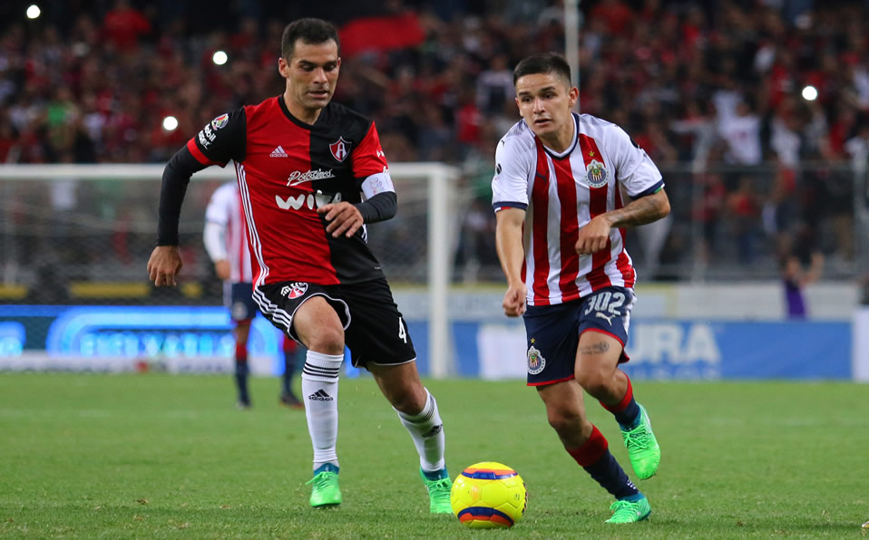 Edson Torres es conocido por su habilidad para regatear (Imago7)