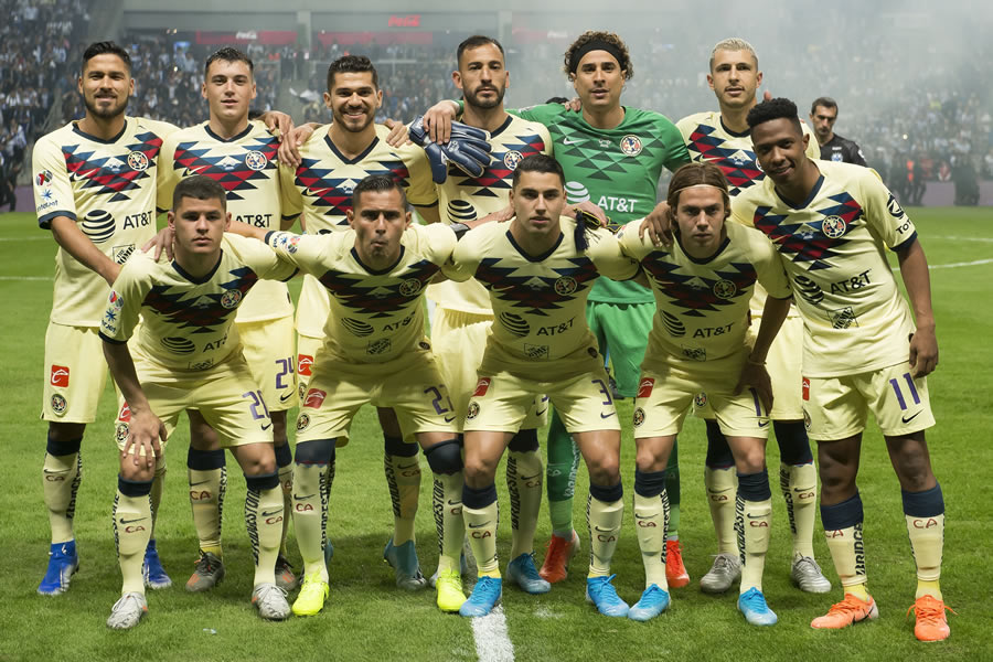 Las Águilas se tomaron la foto del recuerdo previo a la Final de Ida ante Rayados. FOTO: Mexsport.