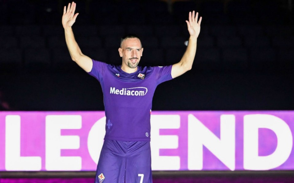 Franck Ribéry | 36 años | Fiorentina | Llegó para ser el cerebro ofensivo de la Viola.