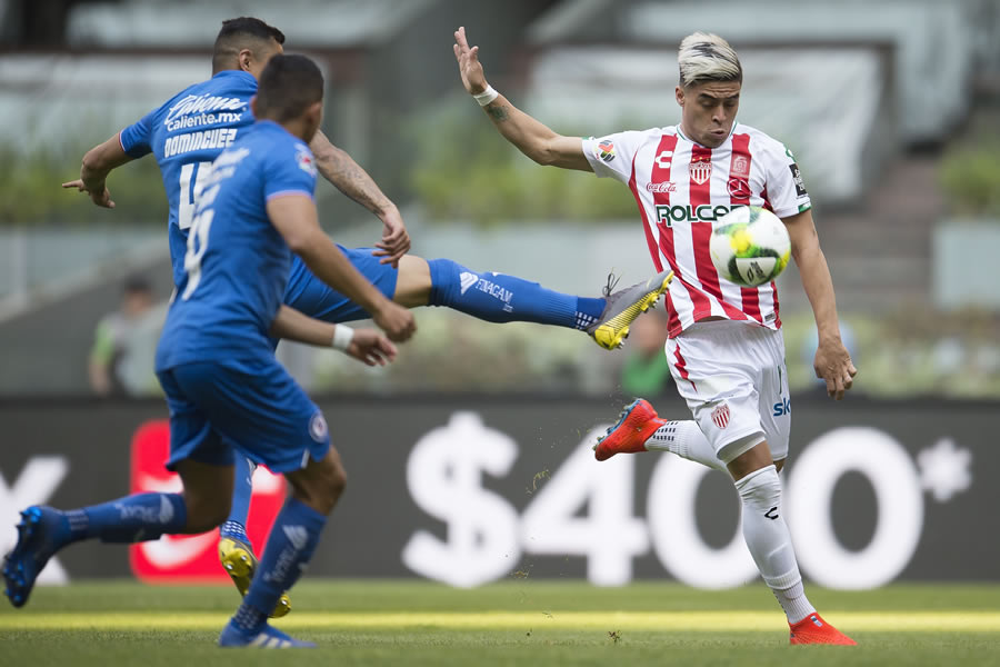 Brian Fernández fue una máquina de hacer goles con los Rayos, en 30 duelos hizo 16. No jugó La Liguilla con Necaxa en el C2019 por su venta a la MLS.